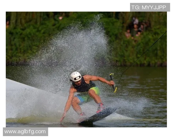 成都极限运动队战术深度对比与解析探讨
