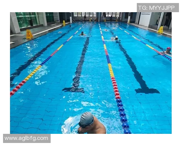 游泳对心理健康的积极作用及其改善情绪和减压的机制探析