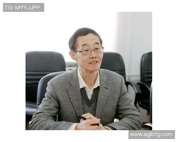 聚焦个人成就与发展路径探索提升自我价值的实践与思考